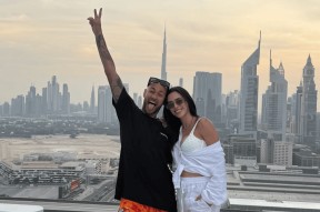 易游体育-包含内马尔回归赛场，回归赛场首场状态亮眼，日本队观众沸腾！的词条