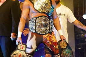 易游体育-战术调整引发热议！，JackeyLove在尤文图斯比赛中大比分获胜上演精彩一战的简单介绍