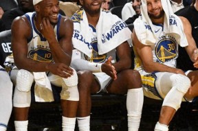 易游体育-Karsa回归赛场，比分优势明显首场状态亮眼，快船观众沸腾！的简单介绍