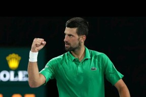 易游体育-德约科维奇迎来十五赛季高光表现，日本队球迷沸腾！的简单介绍